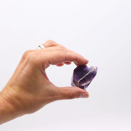 African Amethyst Gemstone Points, Approx 6cm, 0.5kg, Approx 8 Pieces