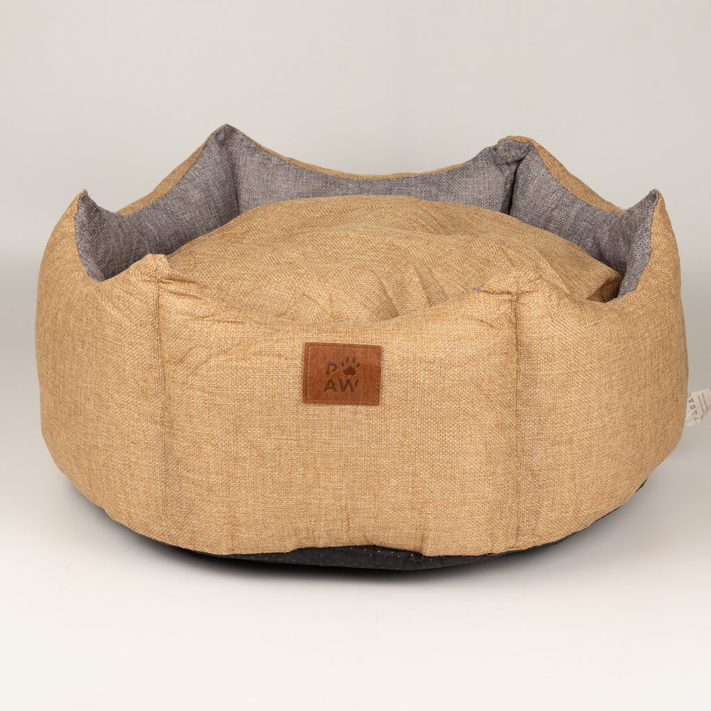 Front view showing the bed’s raised grey interior sides