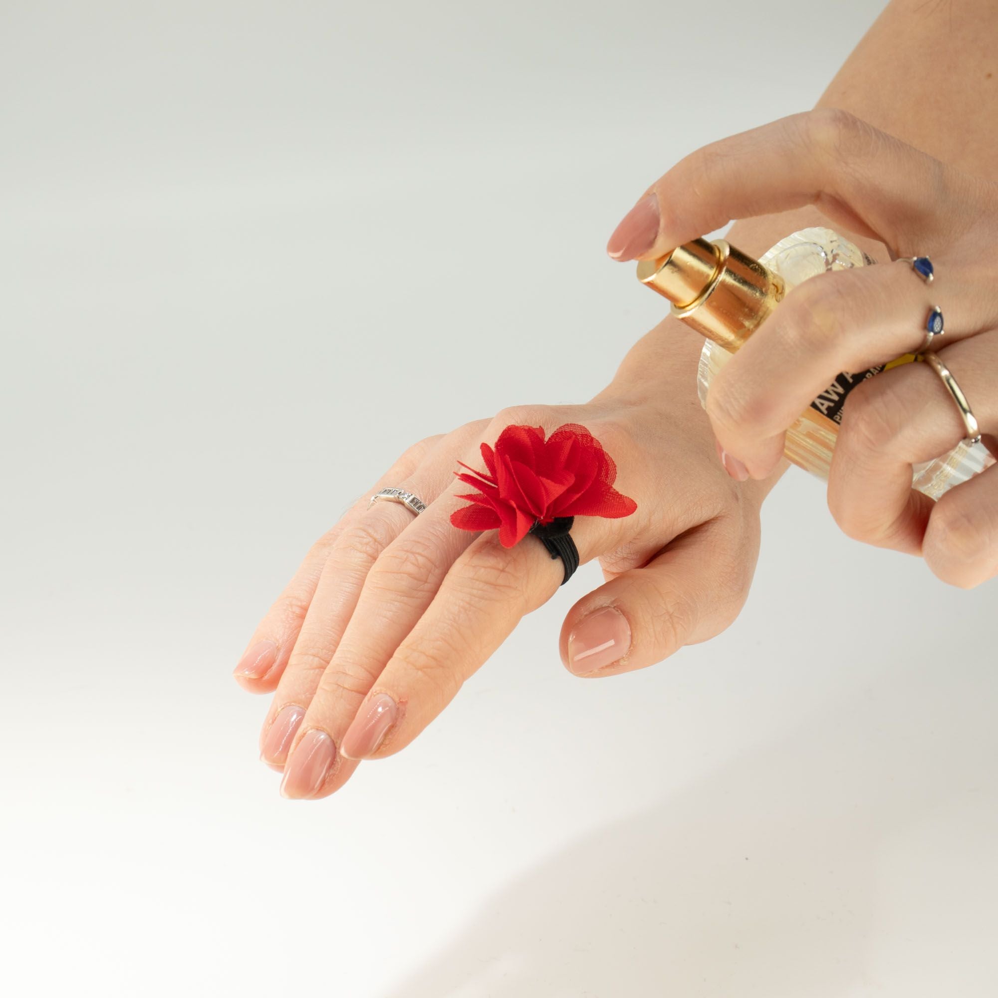Fragrance Chiffon Diffuser Ring – Rose Red