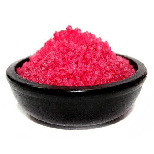 Bedroom, Passion Boudoir simmering granules in a black bowl, close-up front view against white